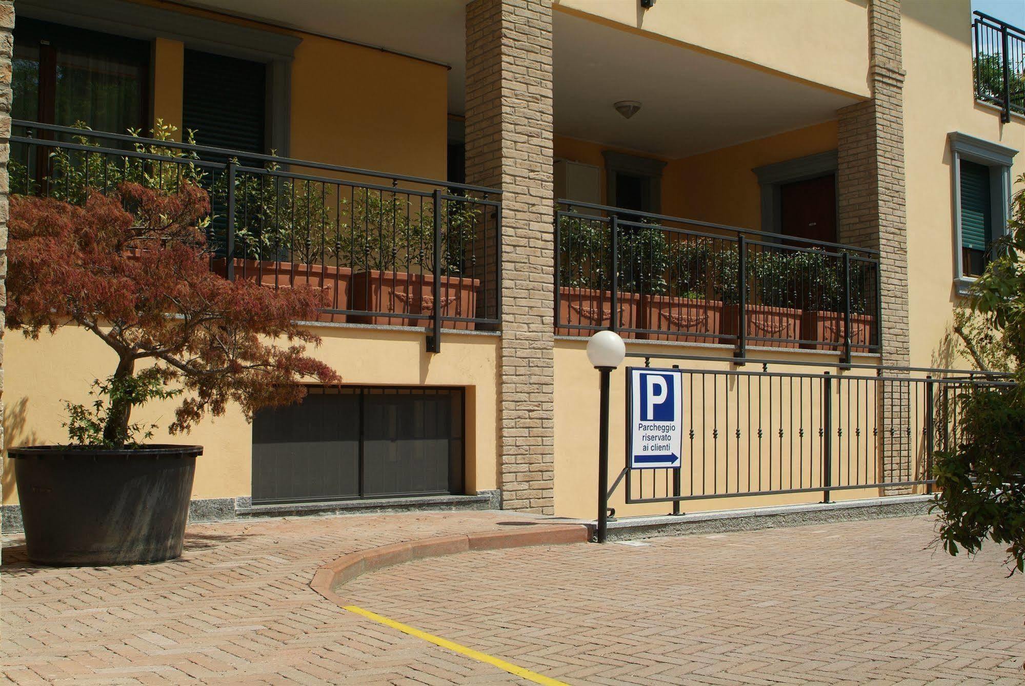 Residence San Prospero Garbagnate Milanese Luaran gambar