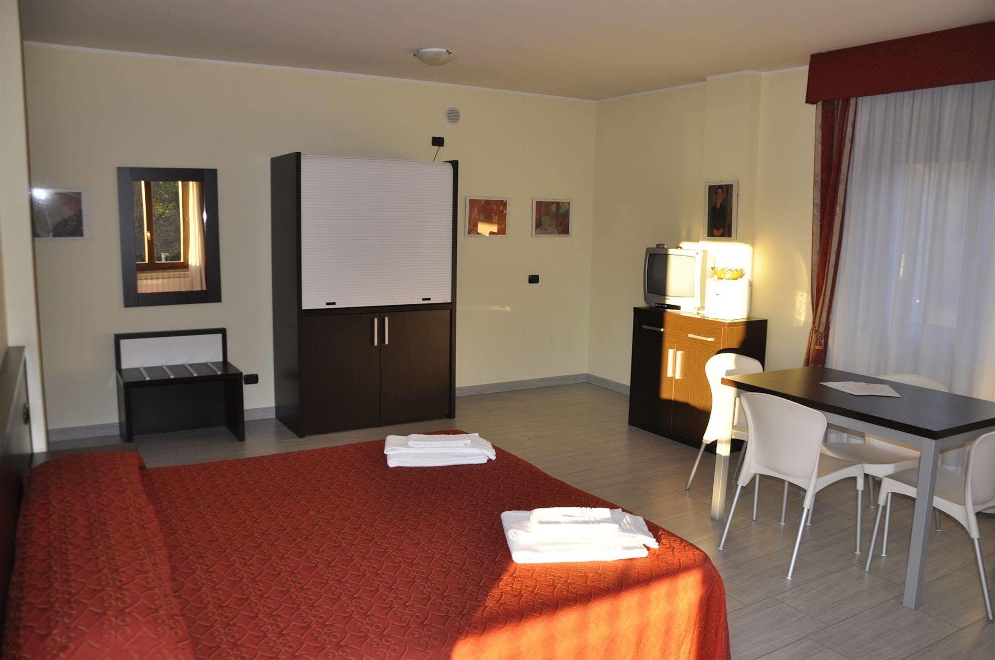 Residence San Prospero Garbagnate Milanese Luaran gambar