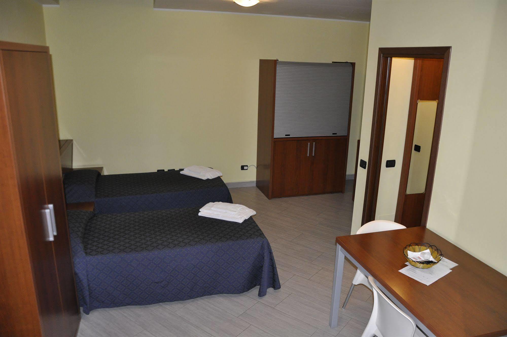 Residence San Prospero Garbagnate Milanese Luaran gambar